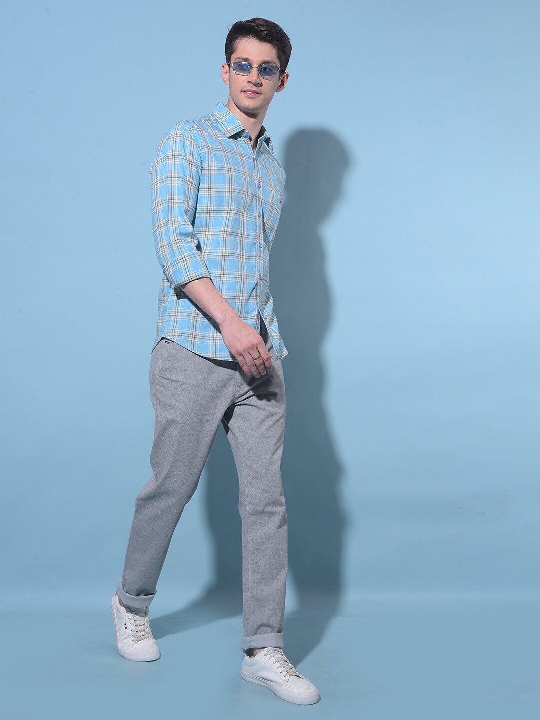 

Crimsoune Club Resort Collar Slim Fit Checked Long Sleeves Cotton Casual Shirt, Blue