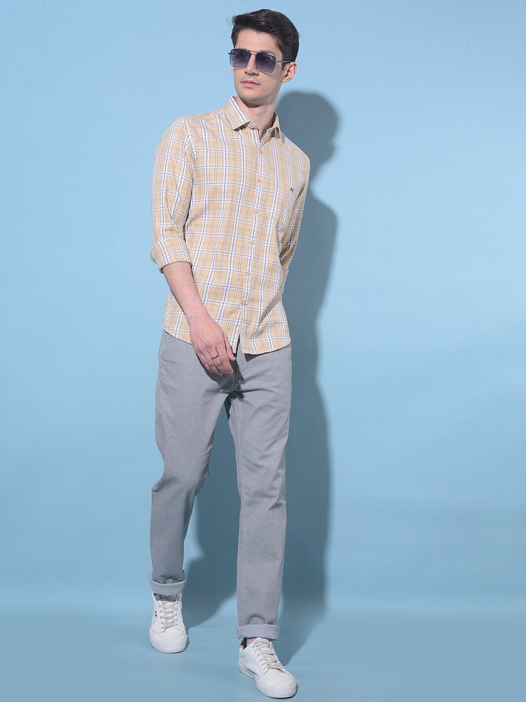 

Crimsoune Club Classic Checked Spread Collar Slim Fit Cotton Casual Shirt, Beige