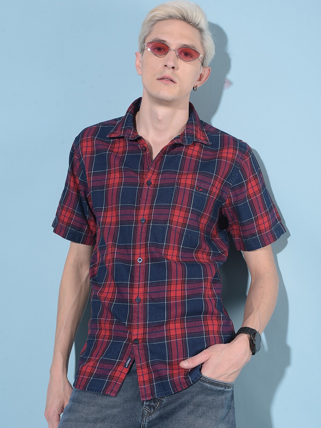 

Crimsoune Club Slim Fit Tartan Checked Spread Collar Short Sleeves Cotton Casual Shirt, Red