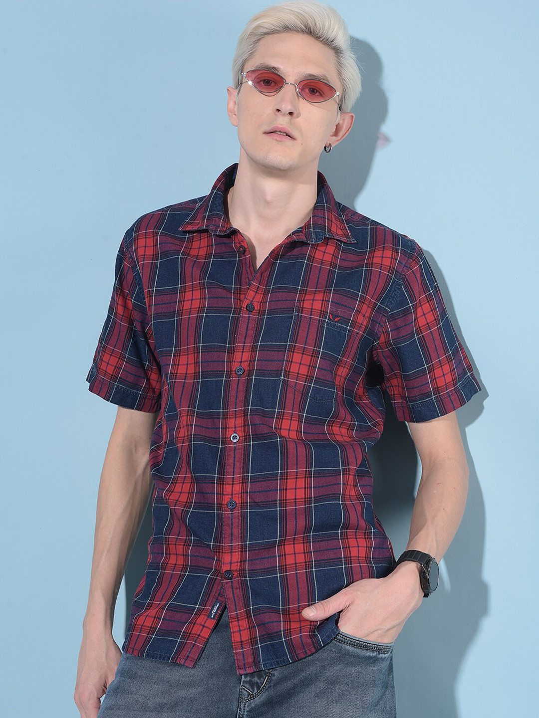 

Crimsoune Club Resort Collar Slim Fit Tartan Checks Cotton Casual Shirt, Red