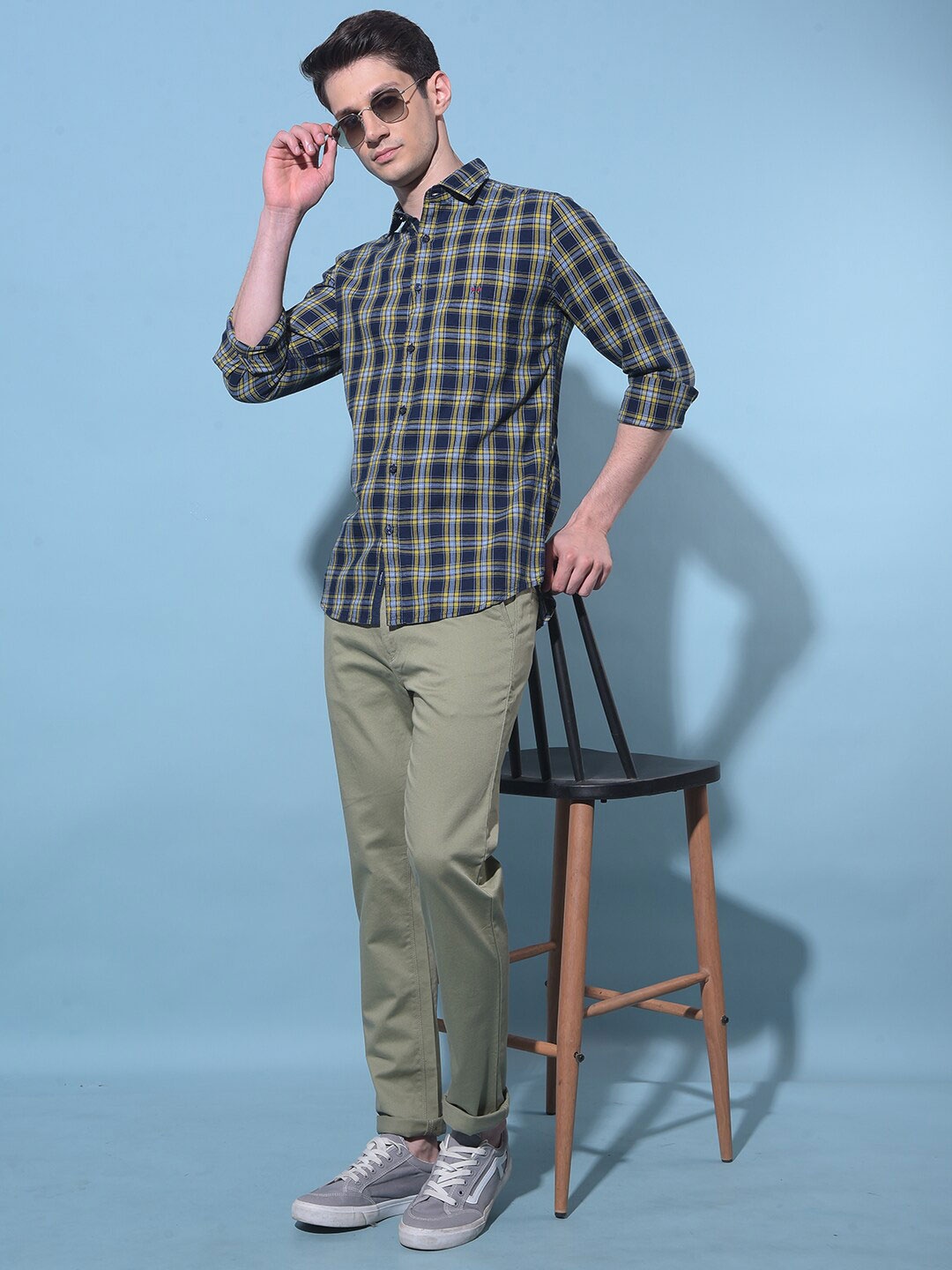

Crimsoune Club Classic Slim Fit Tartan Checked Casual Shirt, Navy blue
