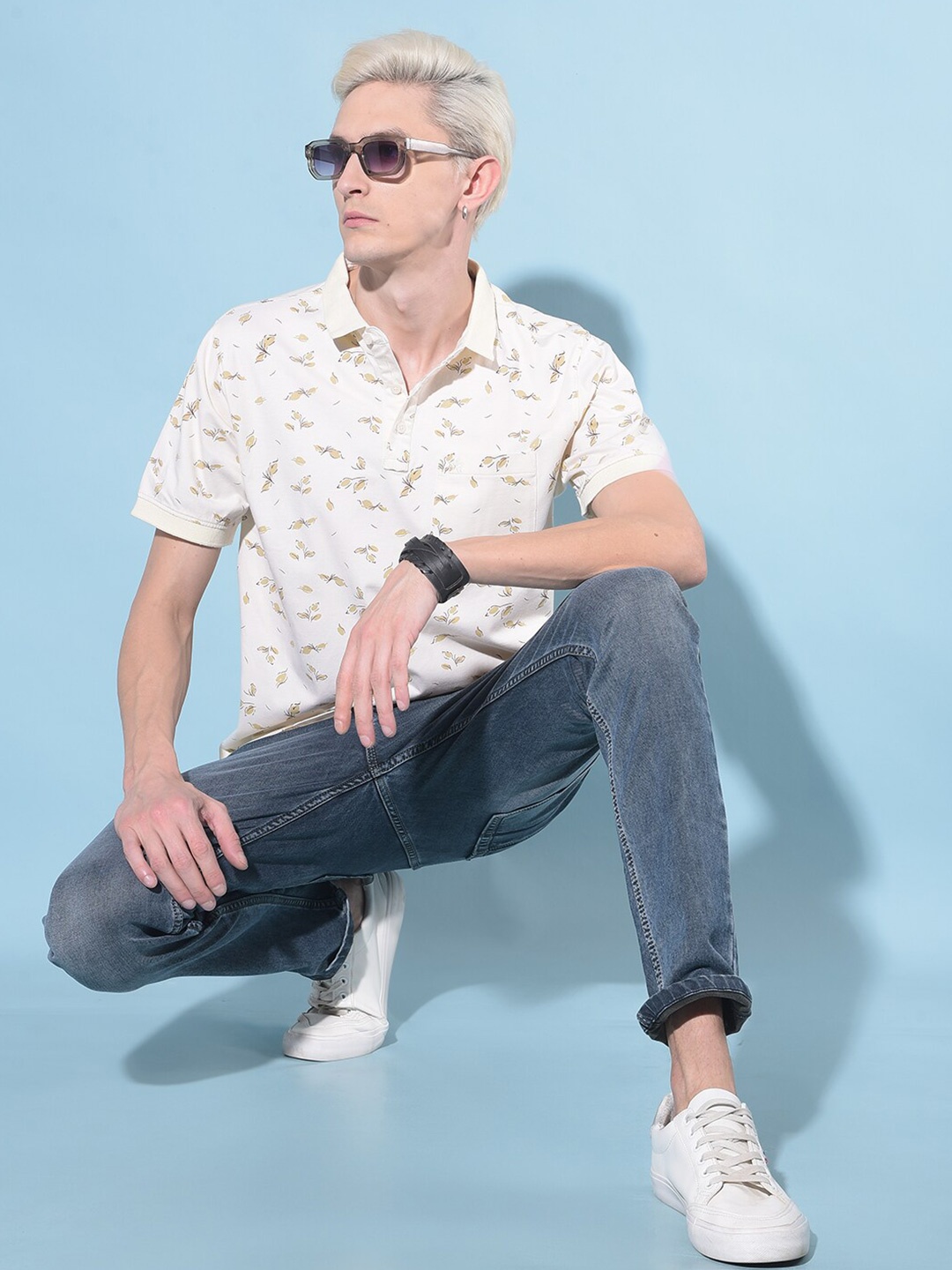 

Crimsoune Club Printed Polo Collar Short Sleeves Slim Fit T-shirt, Beige