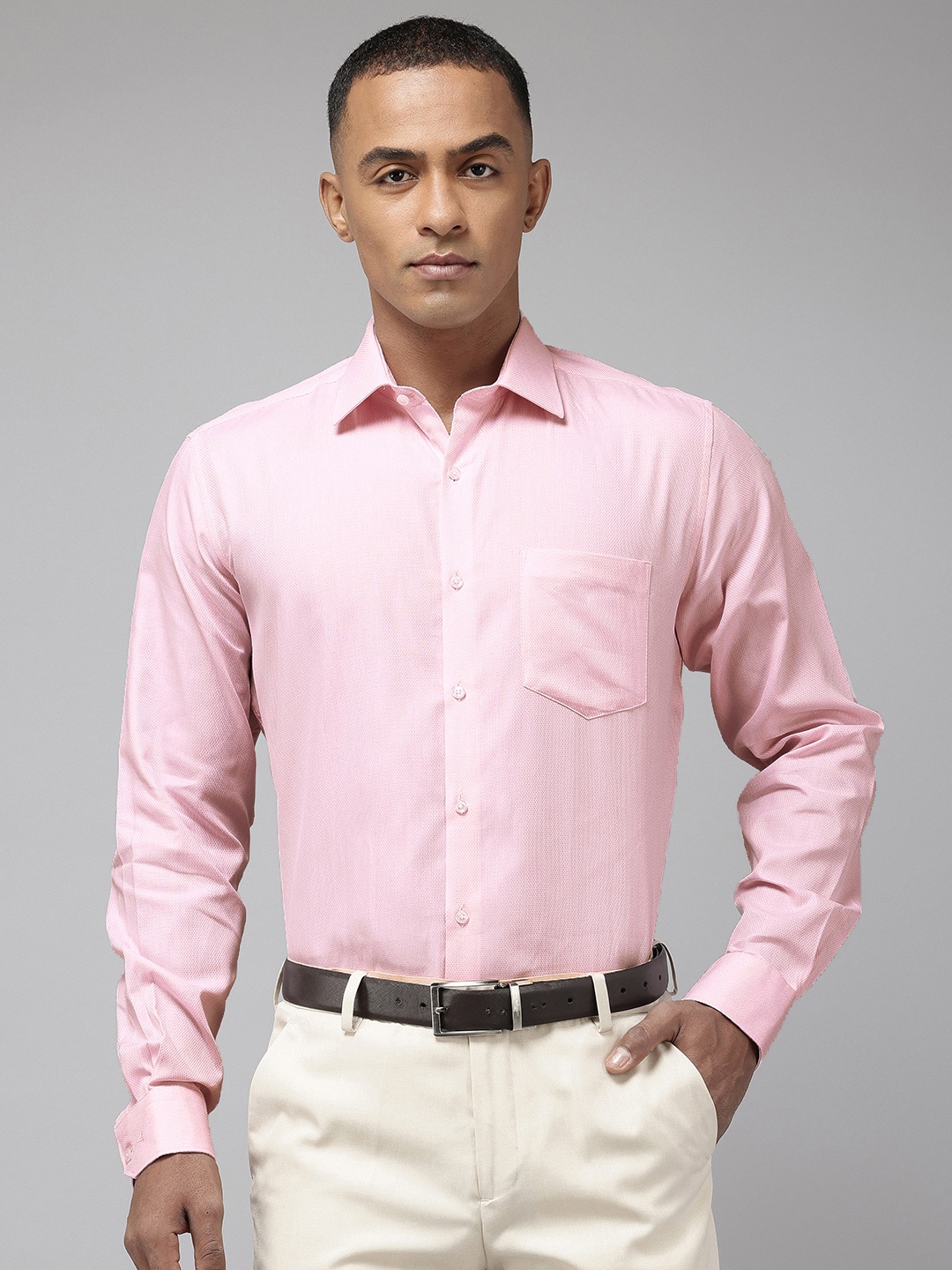 

Van Heusen Custom Opaque Pure Cotton Formal Shirt, Pink