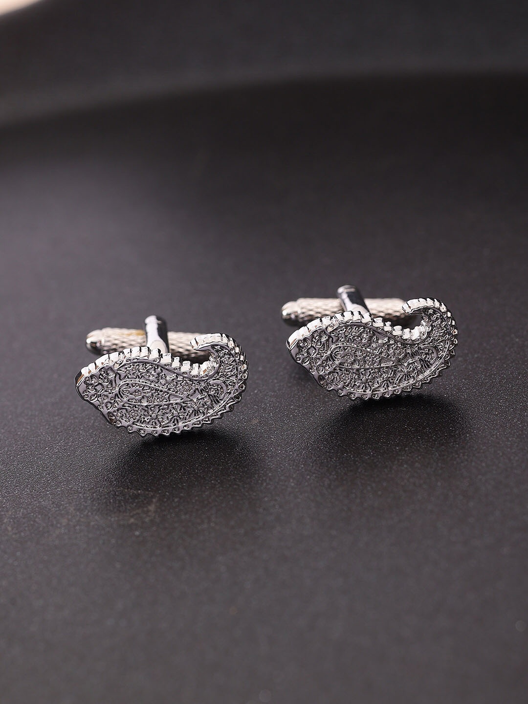 

Alvaro Castagnino Zodiac Sign Textured Cufflink, Silver