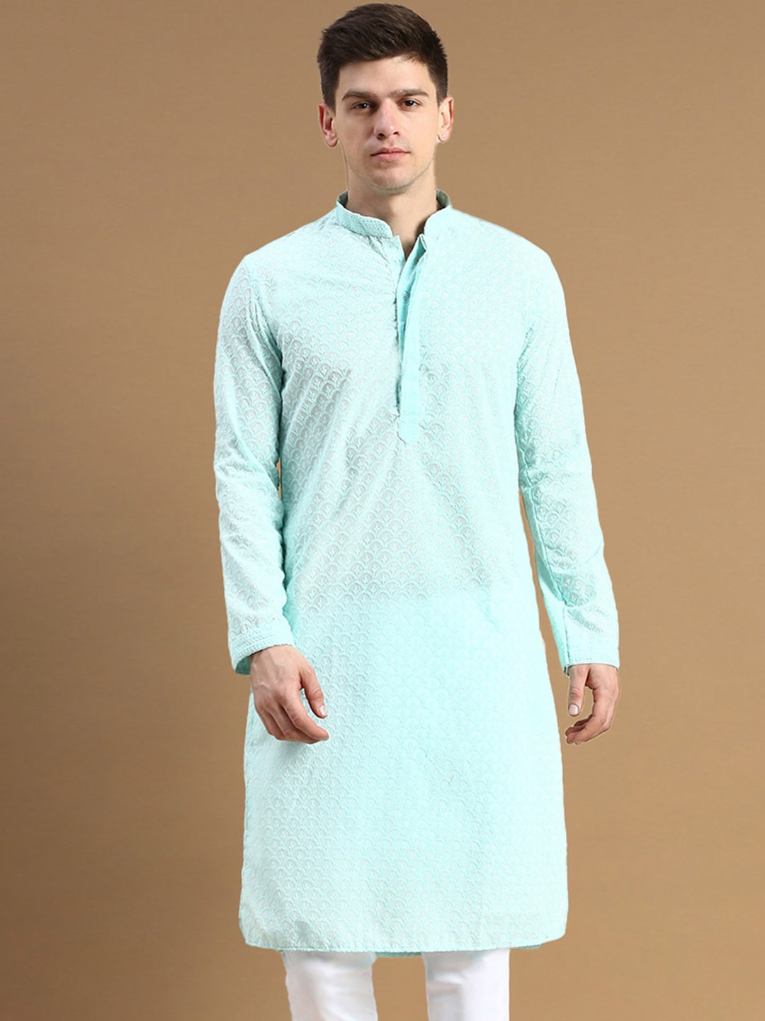

Sanwara Mandarin Collar Woven Design Thread Work Cotton Straight Kurta, Green