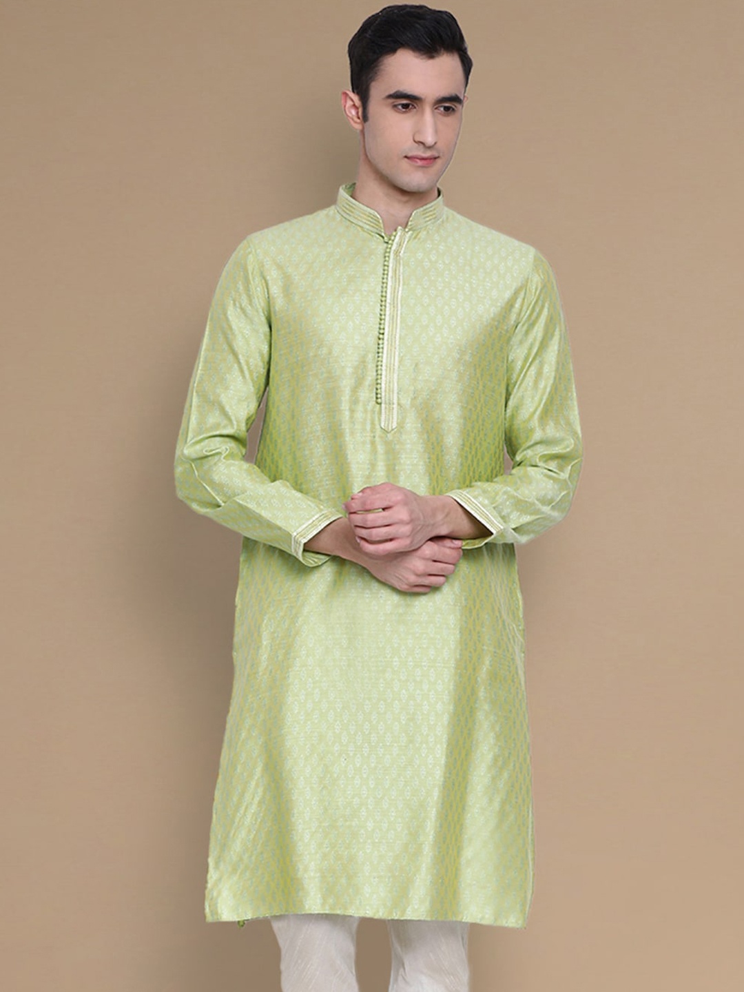 

Sanwara Mandarin Collar Long Sleeves Woven Design Straight Kurta, Green