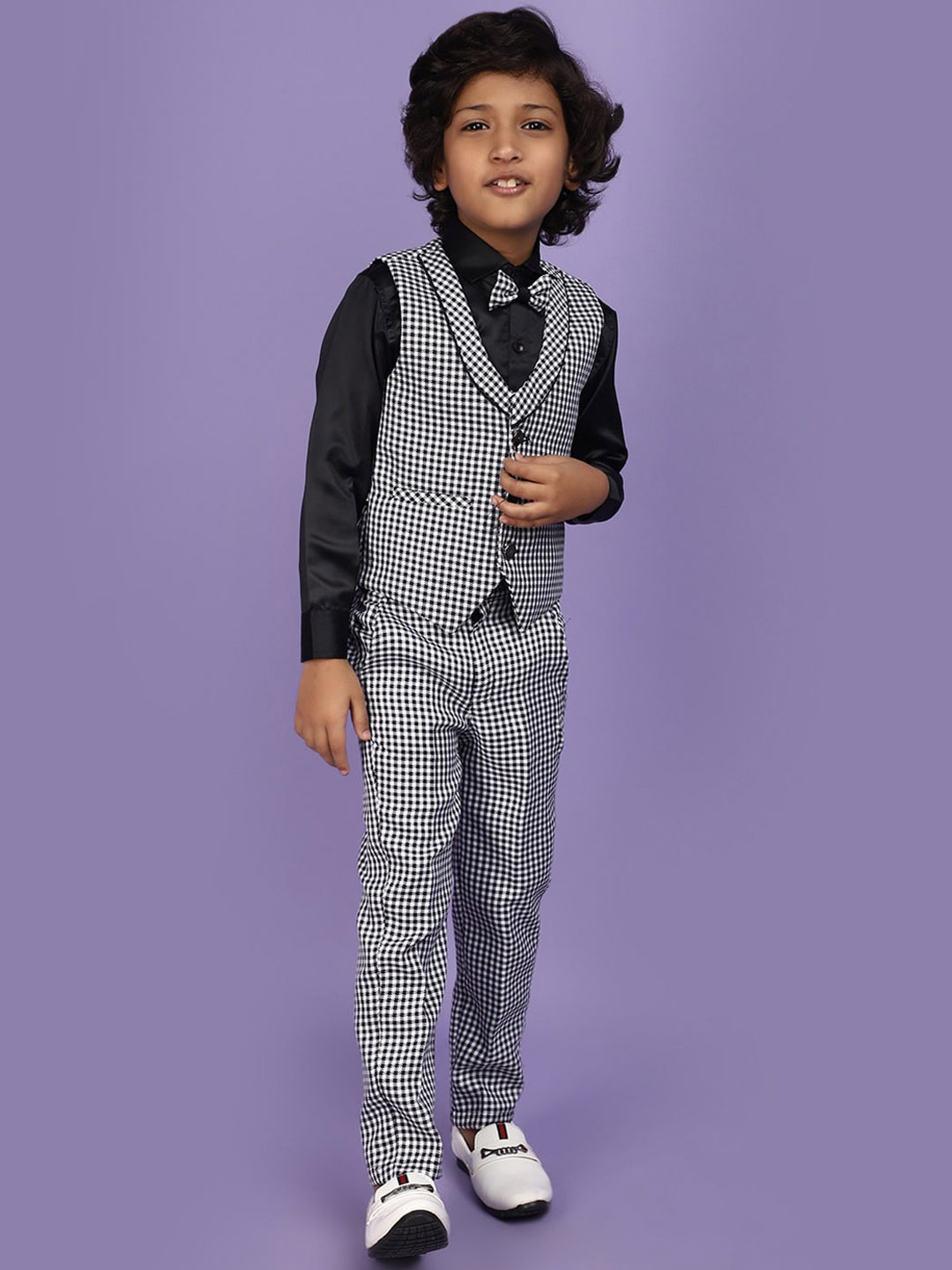 

V-Mart Boys Checked Single-Breasted Two-Piece Party Suit, Black