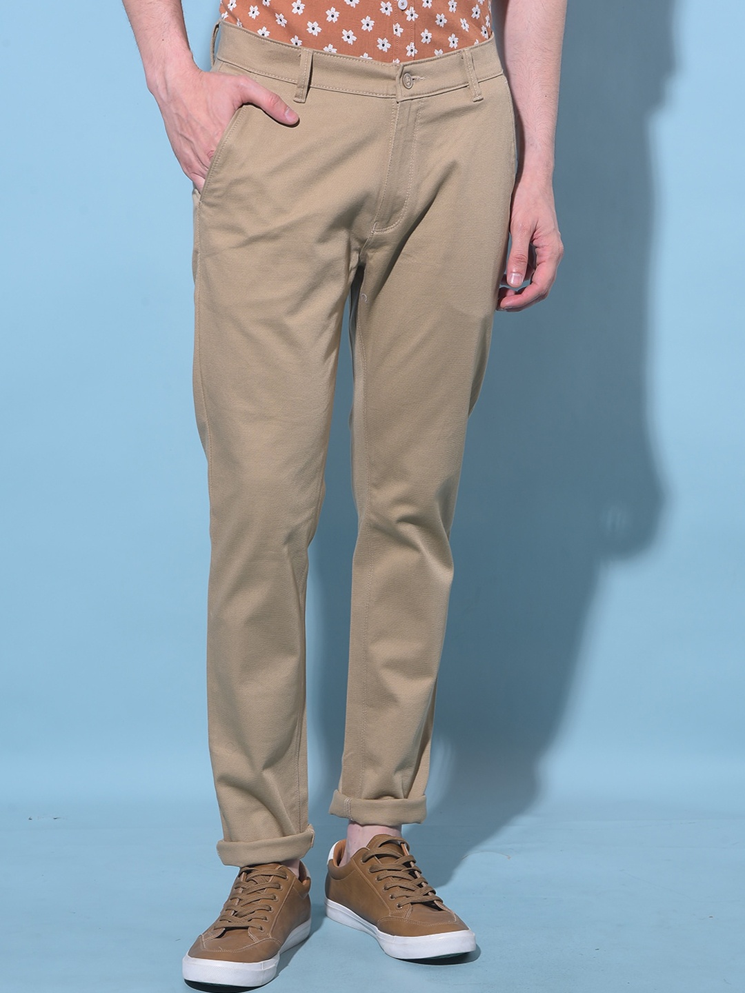 

Crimsoune Club Men Original Mid-Rise Slim Fit Cotton Chinos Trousers, Beige