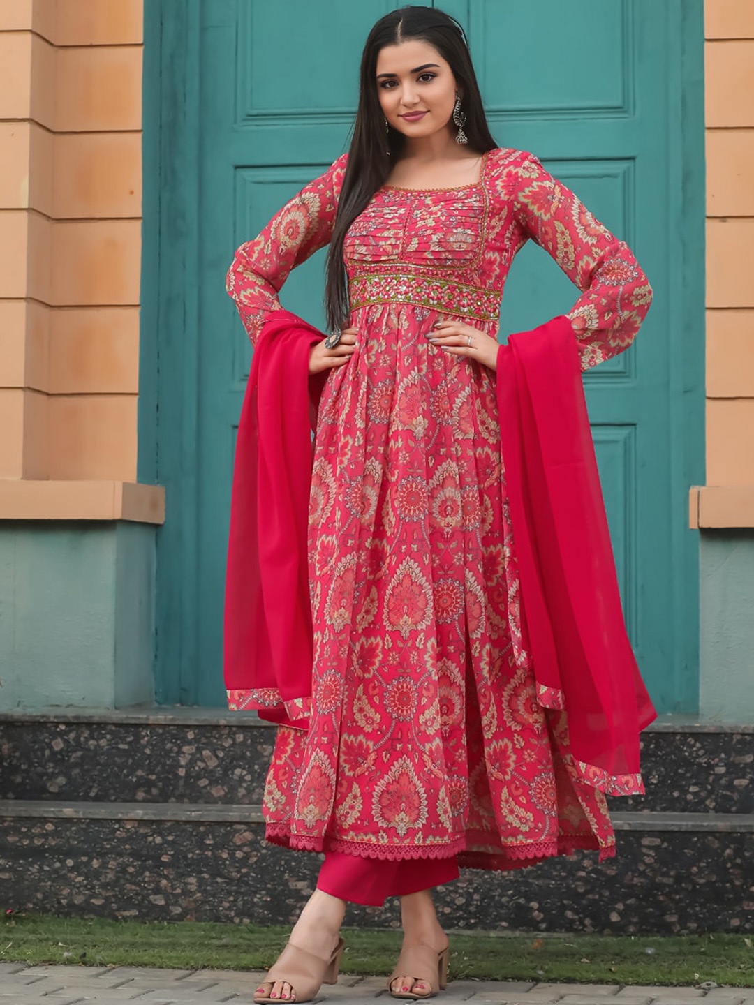 

BLACK SCISSOR Floral Embroidered Thread Work Anarkali Kurta With Trousers & Dupatta, Pink