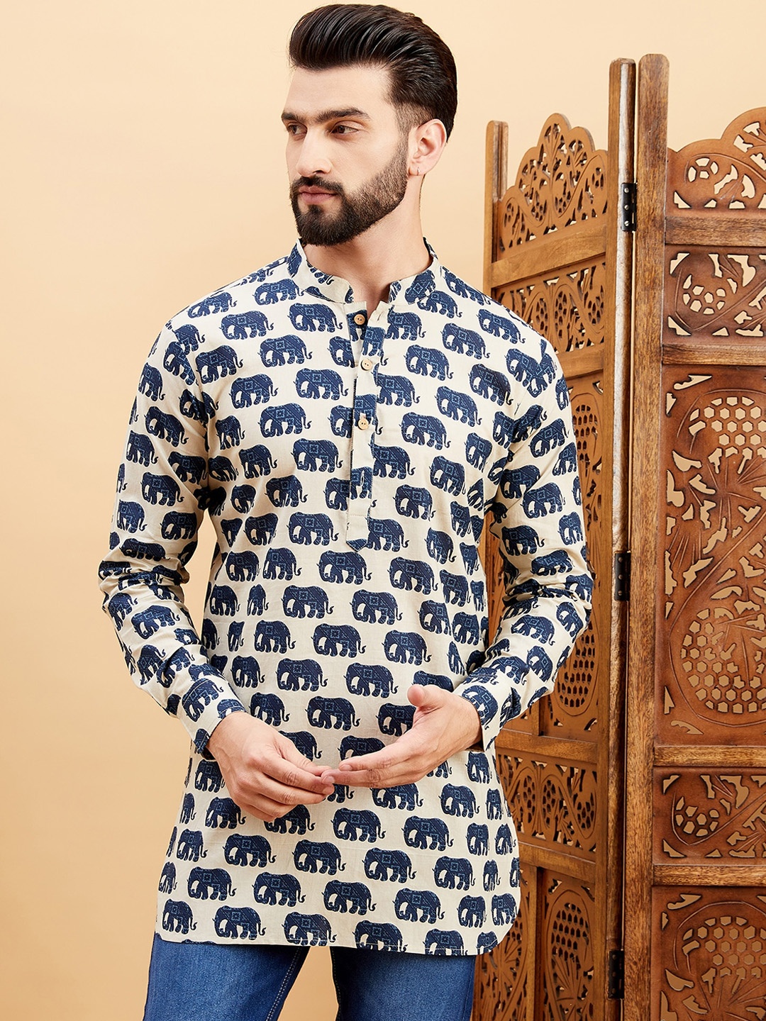 

Inddus Blue Ethnic Motifs Printed Mandarin Collar Cotton Curved Thread Work Kurta, Off white