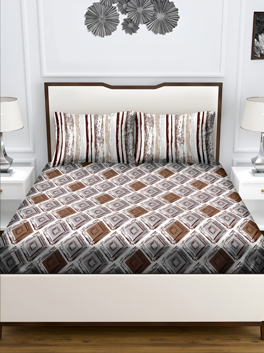 

Aura Brown & White Geometric 180 TC Queen Bedsheet with 2 Pillow Covers
