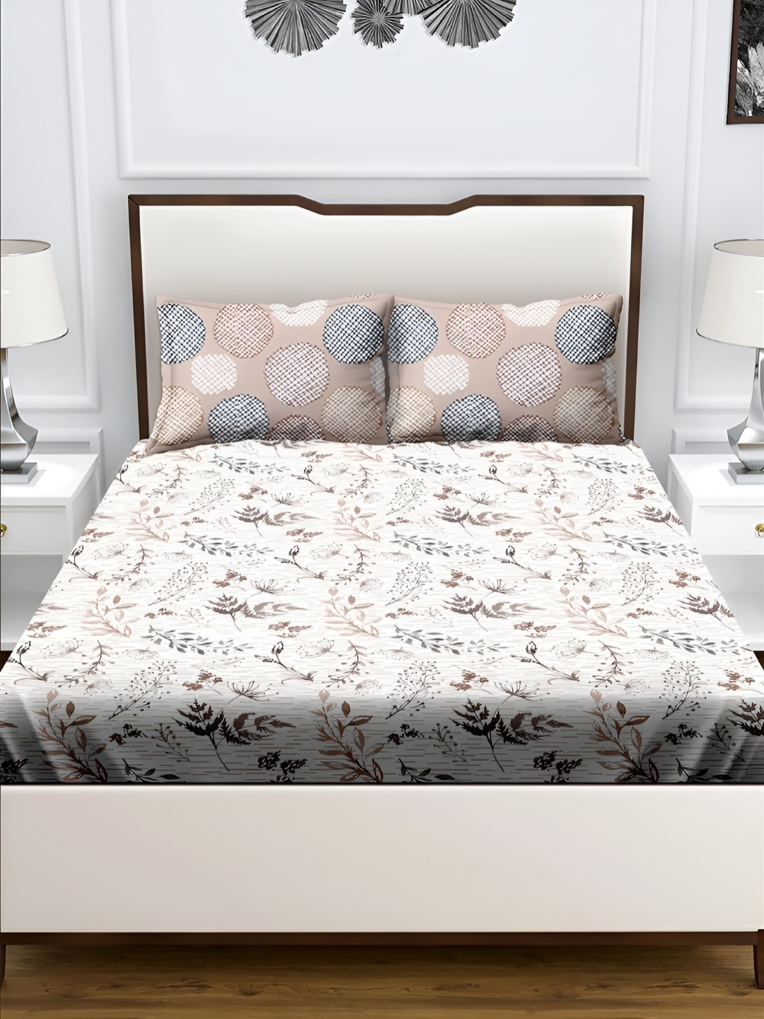 

Aura Brown & White Floral 180 TC Queen Bedsheet with 2 Pillow Covers