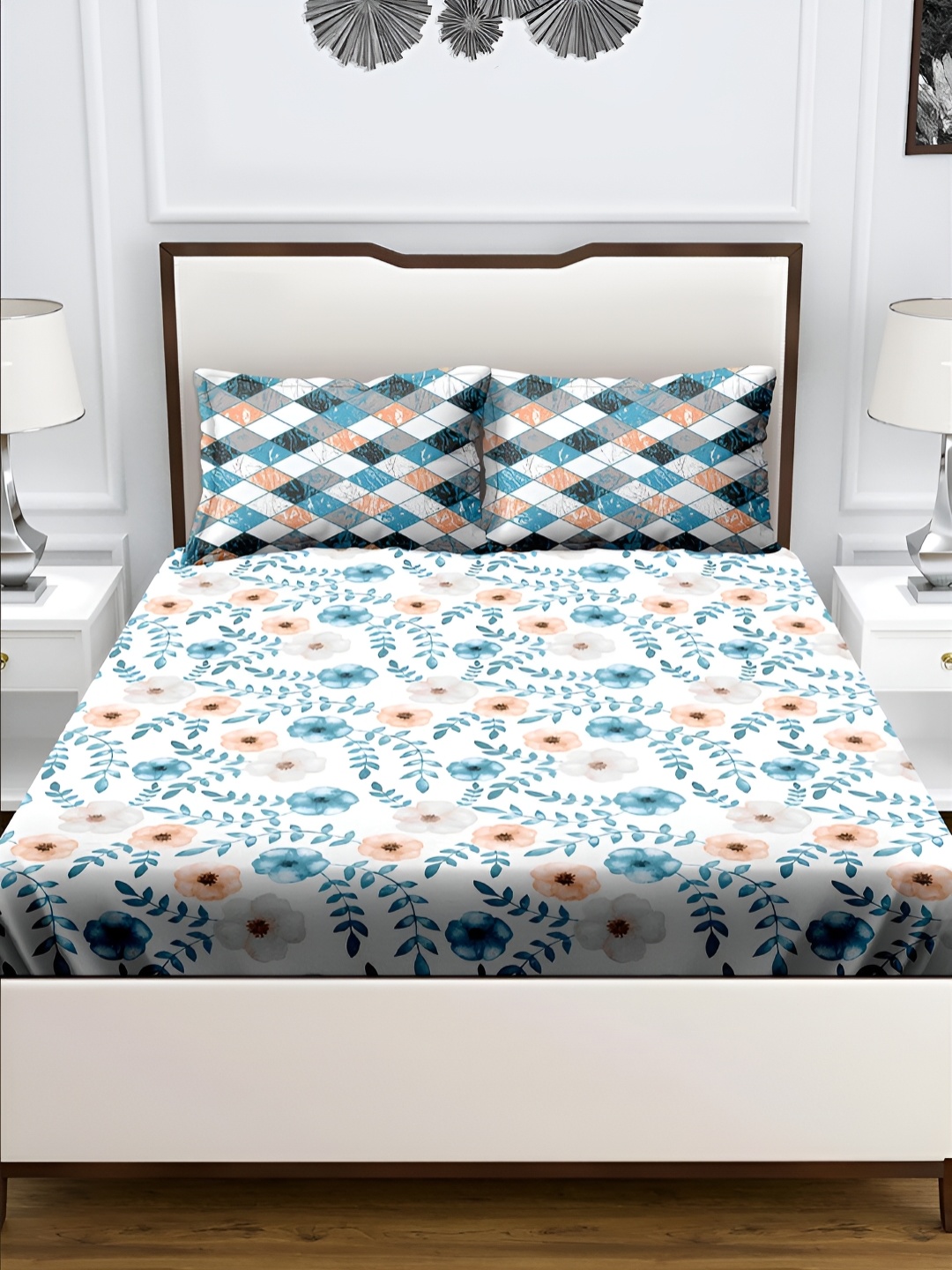 

Aura Teal & White Floral 180 TC Queen Bedsheet with 2 Pillow Covers