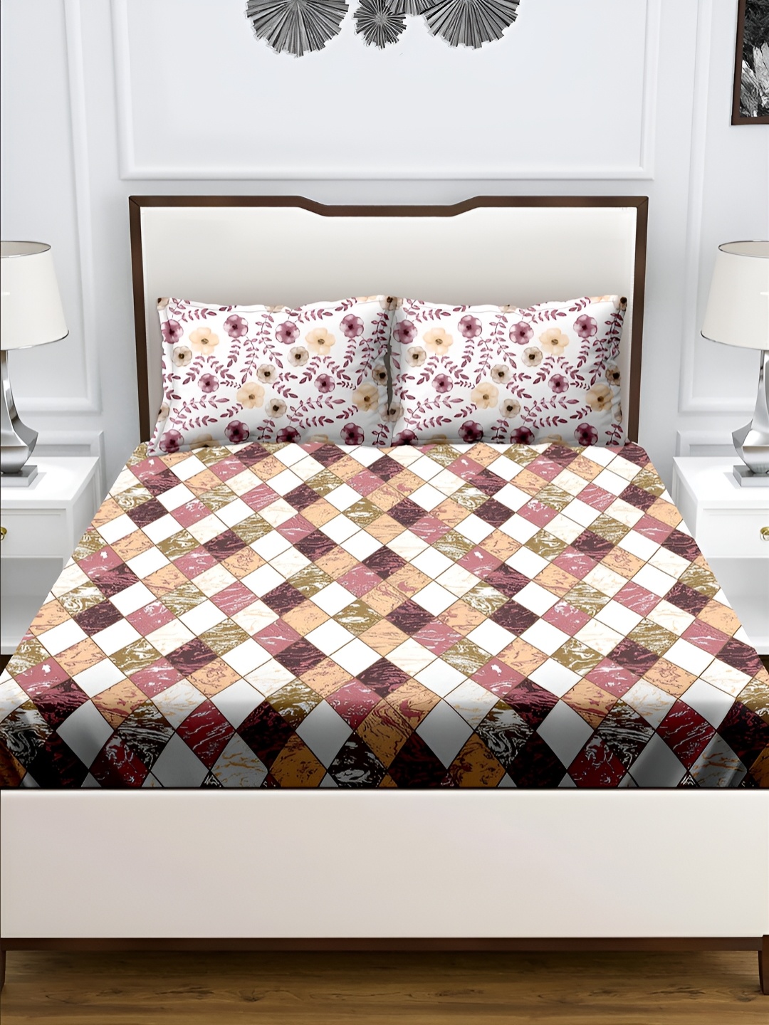 

Aura Purple & White Floral 180 TC Queen Bedsheet with 2 Pillow Covers