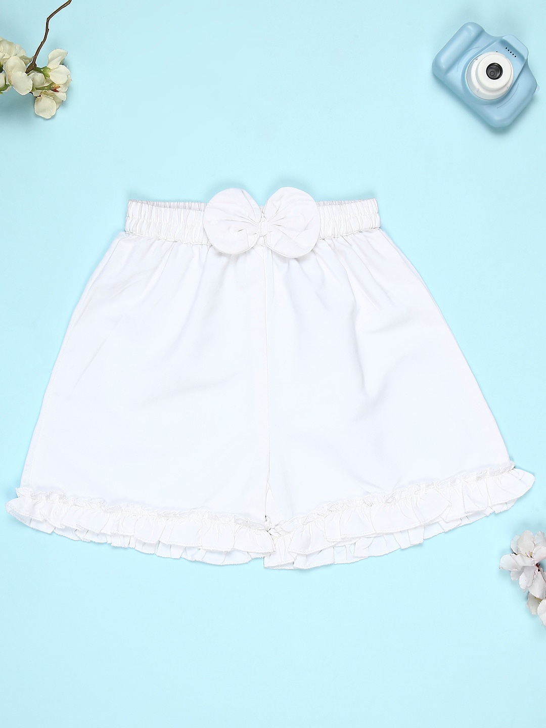 

Cutiekins Girls Mid-Rise Small Bow Shorts, White