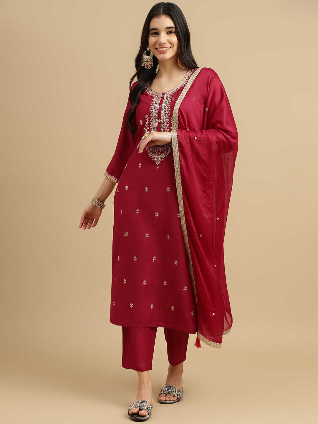 

MOKOSH Floral Embroidered Kurta with Trousers & With Dupatta, Magenta
