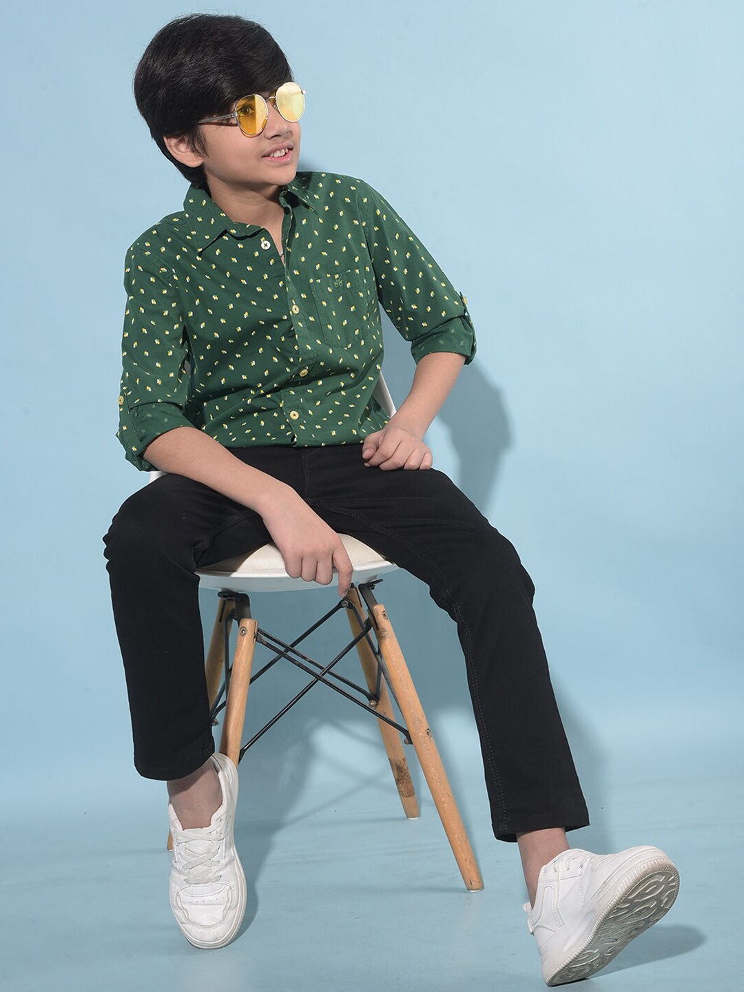 

Crimsoune Club Boys Classic Slim Fit Geometric Printed Casual Shirt, Green
