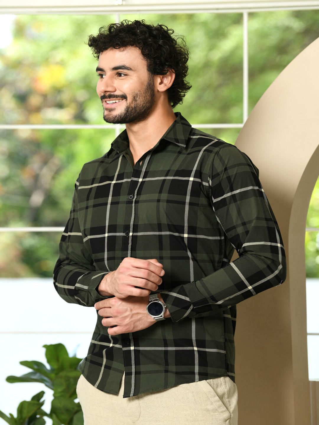 

HONNETE Spread Collar Tartan Checks Opaque Cotton Casual Shirt, Olive