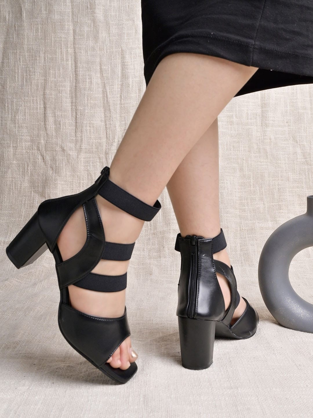 

Shoetopia Open Toe Block Heel Gladiators, Black