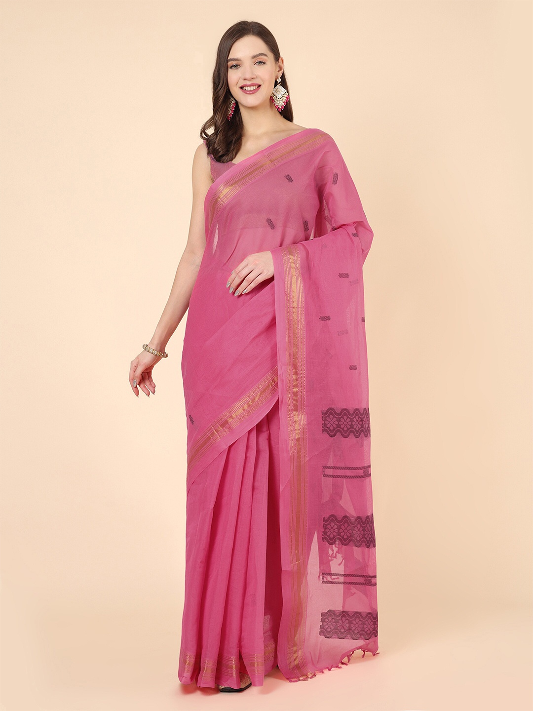 

Manvish Drapes Ethnic Motifs Jaali Pure Cotton Kanjeevaram Saree, Pink