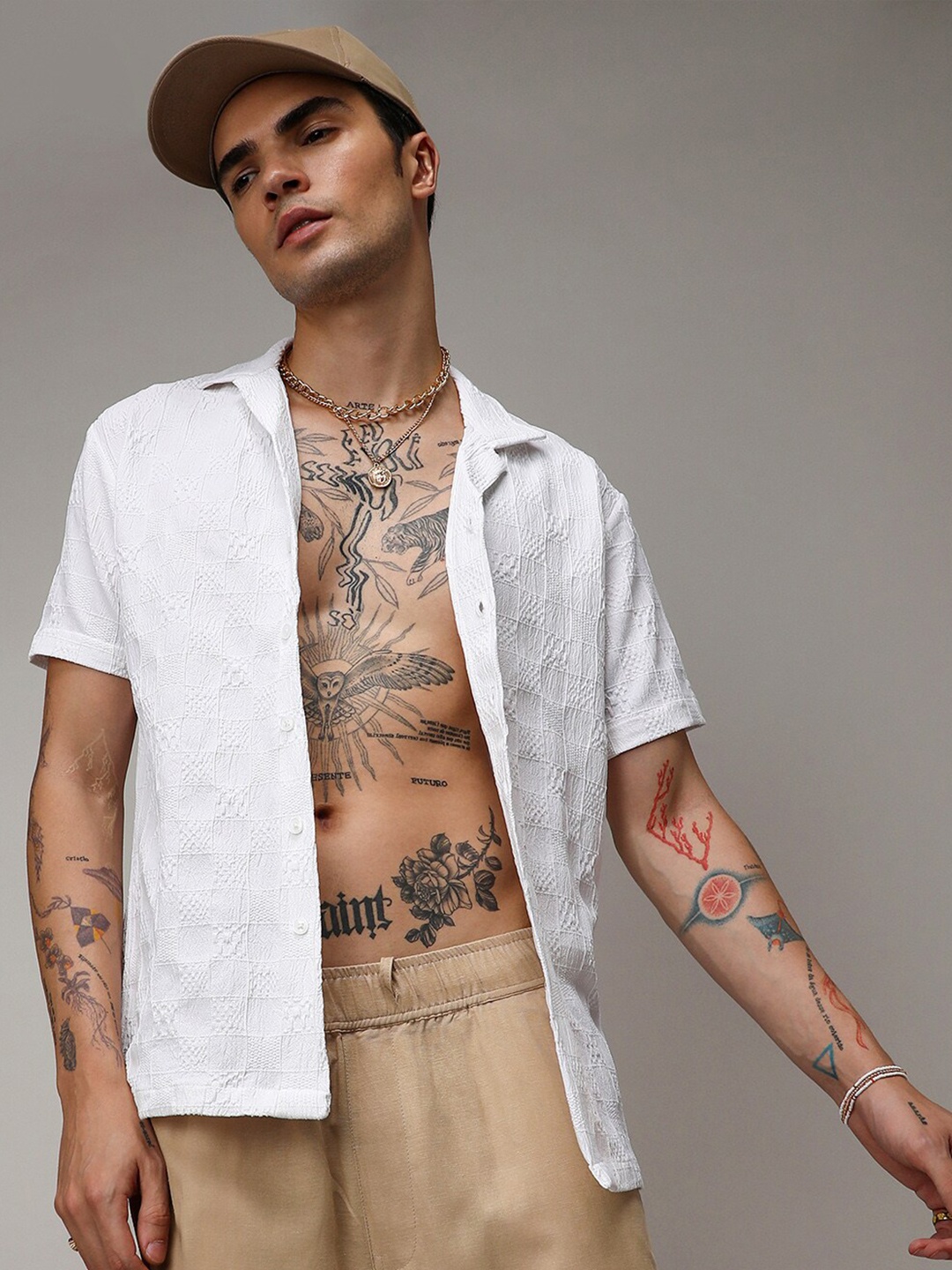 

Campus Sutra Classic Textured Casual Shirt, White