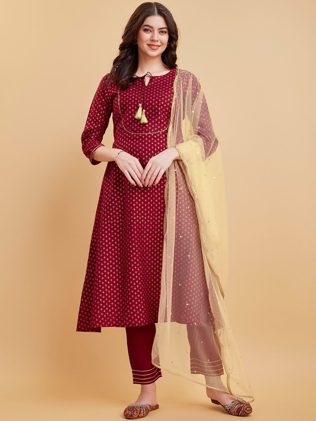 

Ishin Ethnic Motifs Printed A-Line Gotta Patti Kurta with Trousers, Red