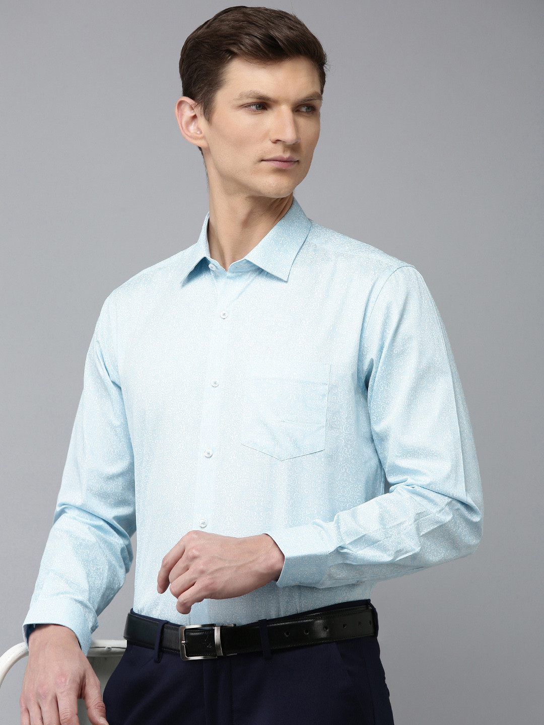 

Van Heusen Custom Fit Printed Pure Cotton Formal Shirt, Blue