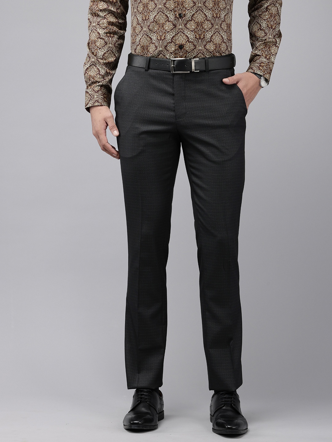 

V Dot Men Checked Skinny Fit Formal Trousers, Black
