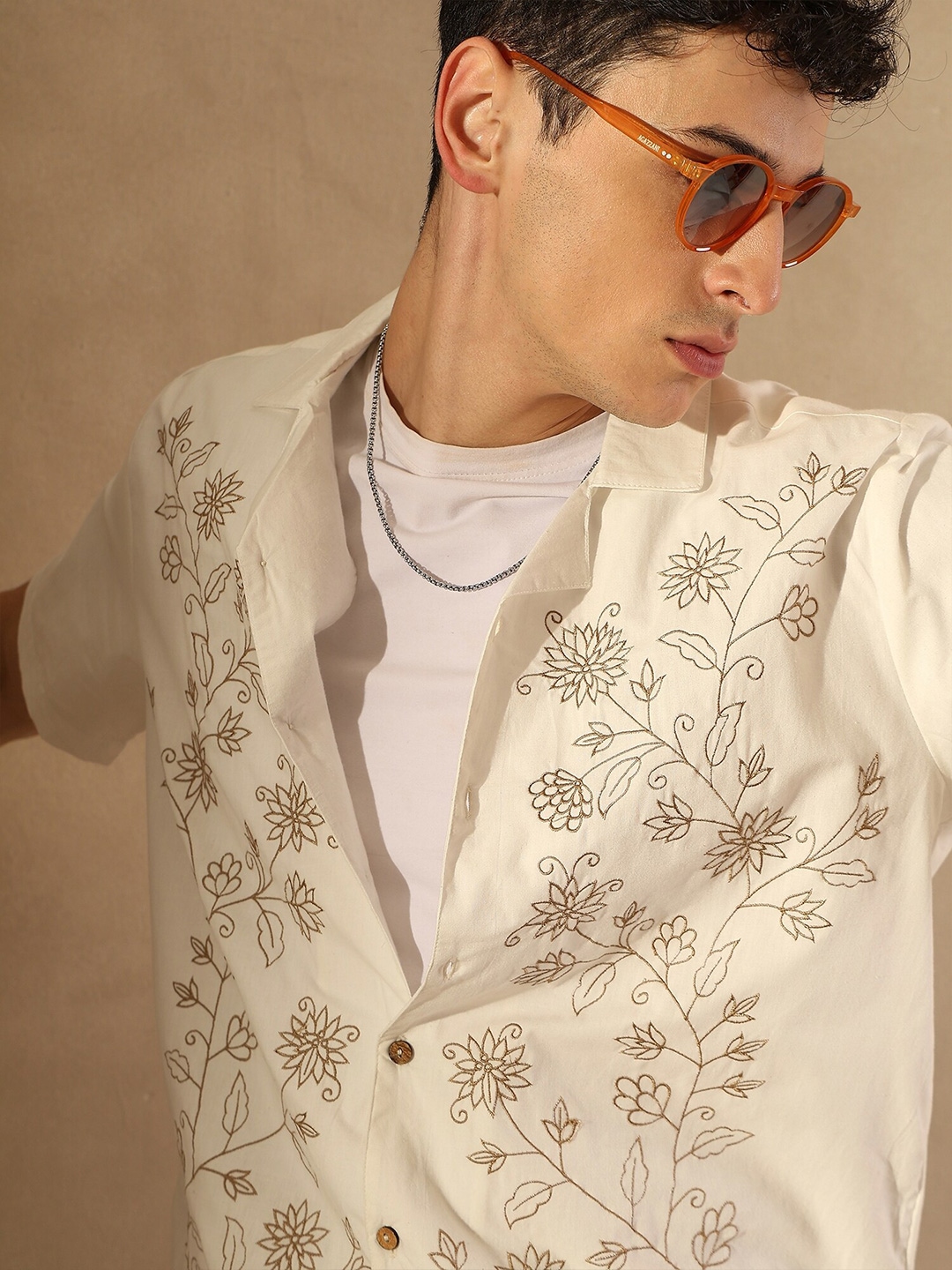 

DENNISON Smart Floral Embroidered Cuban Collar Cotton Oversized Casual Shirt, Cream