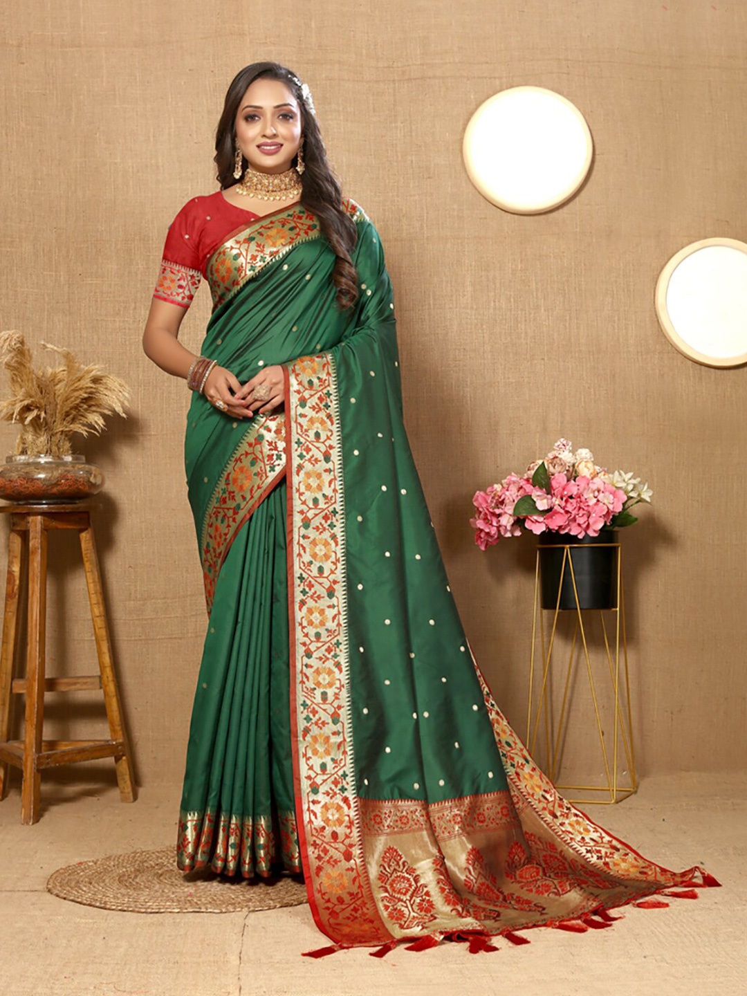 

KALINI Ethnic Motifs Woven Design Zari Paithani Saree, Green