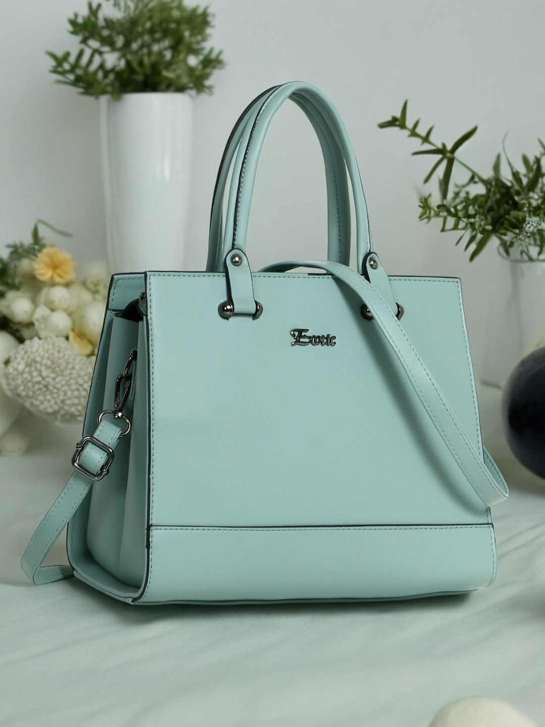 

Exotic Structured Synthetic Leather Handheld Bag, Green