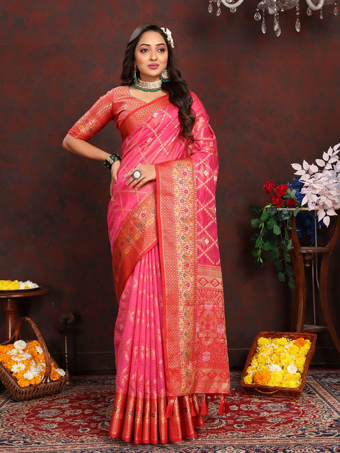 

KALINI Woven Design Zari Organza Banarasi Saree, Magenta