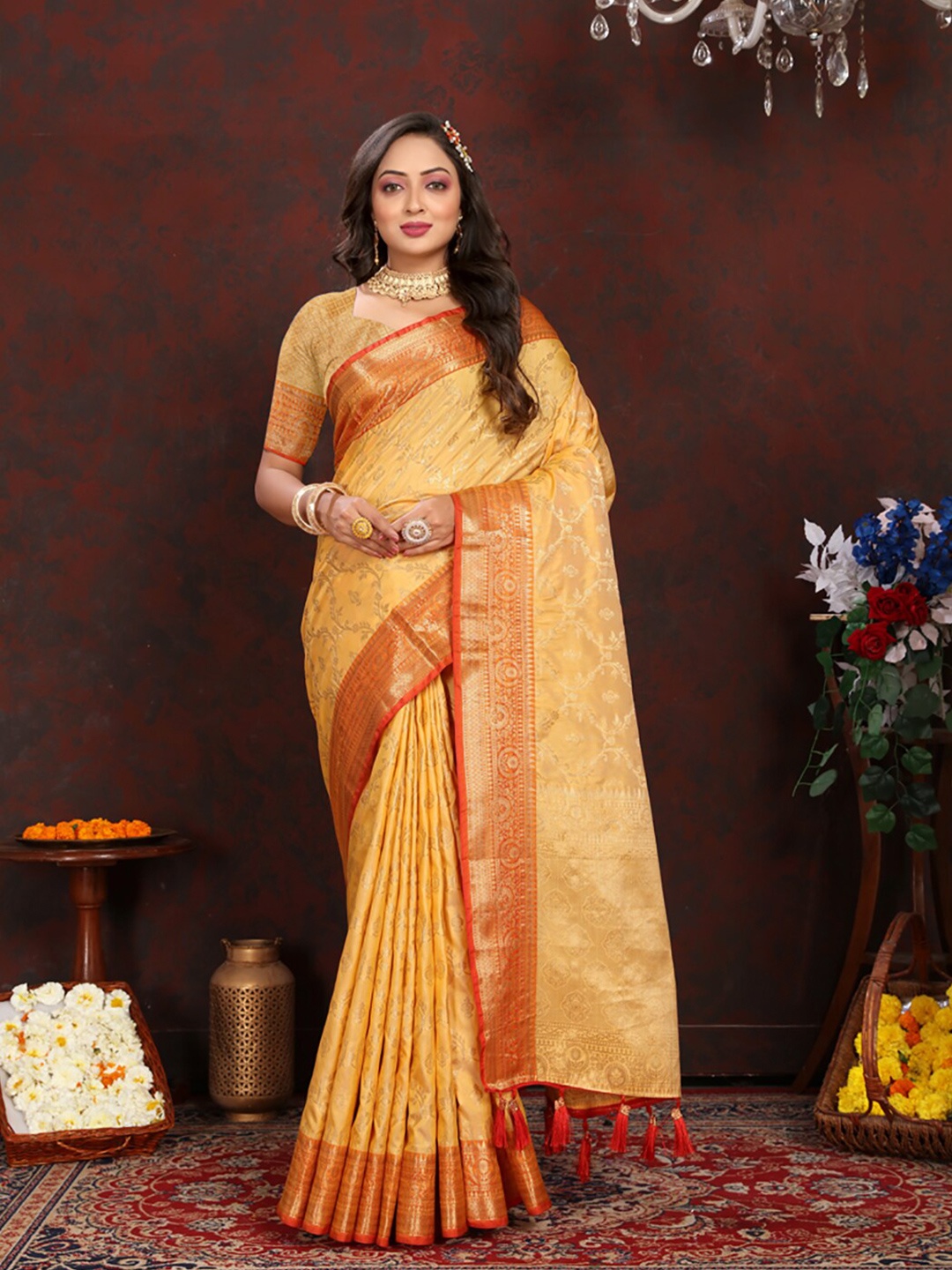 

KALINI Woven Design Zari Banarasi Saree, Gold