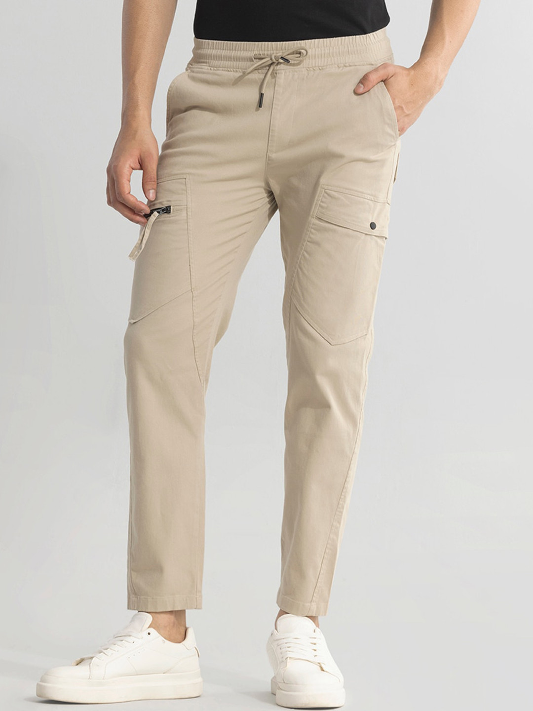 

Snitch Men Beige Smart Slim Fit Cargos