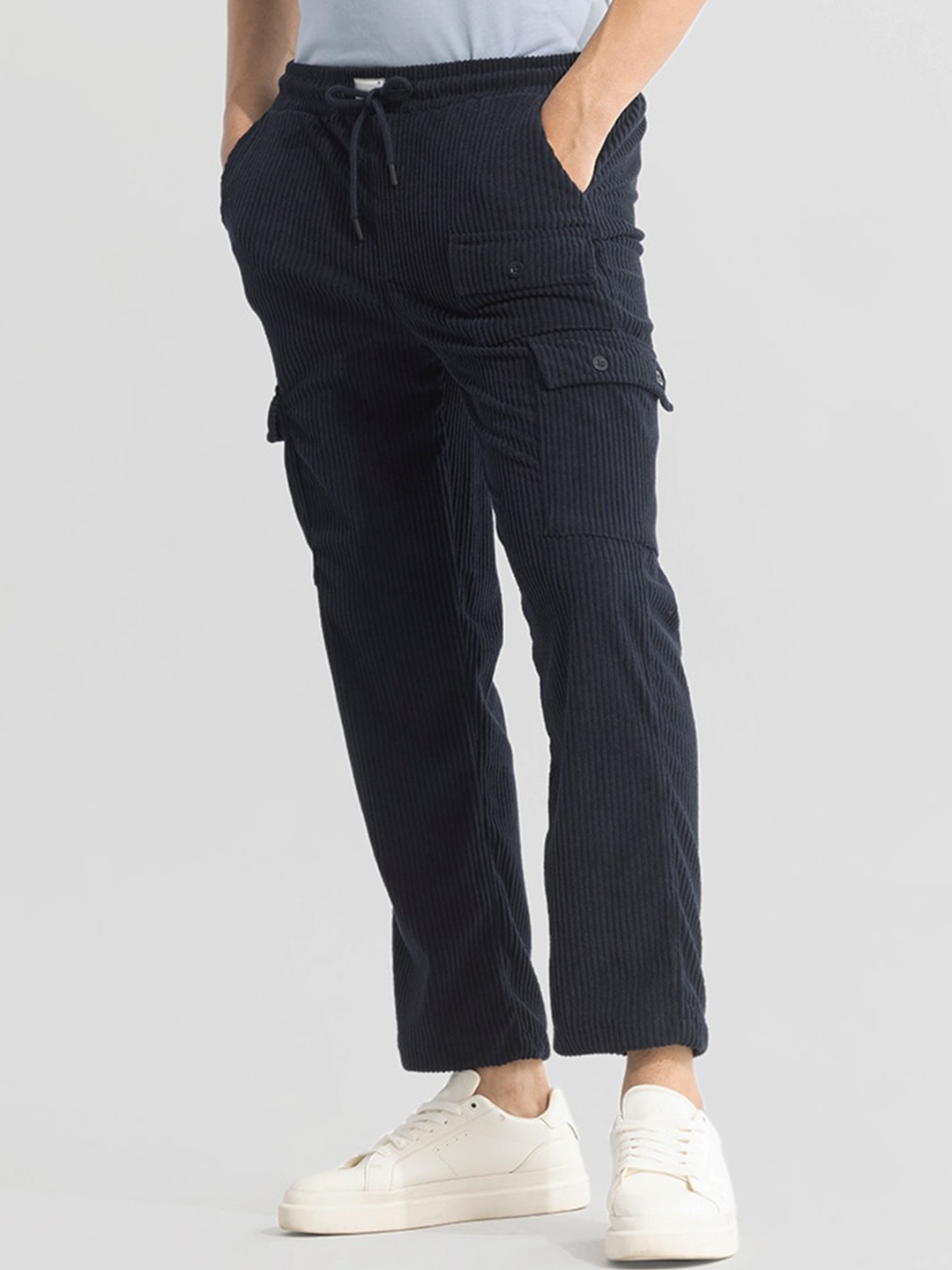 

Snitch Men Classic Cargos Trouser, Navy blue