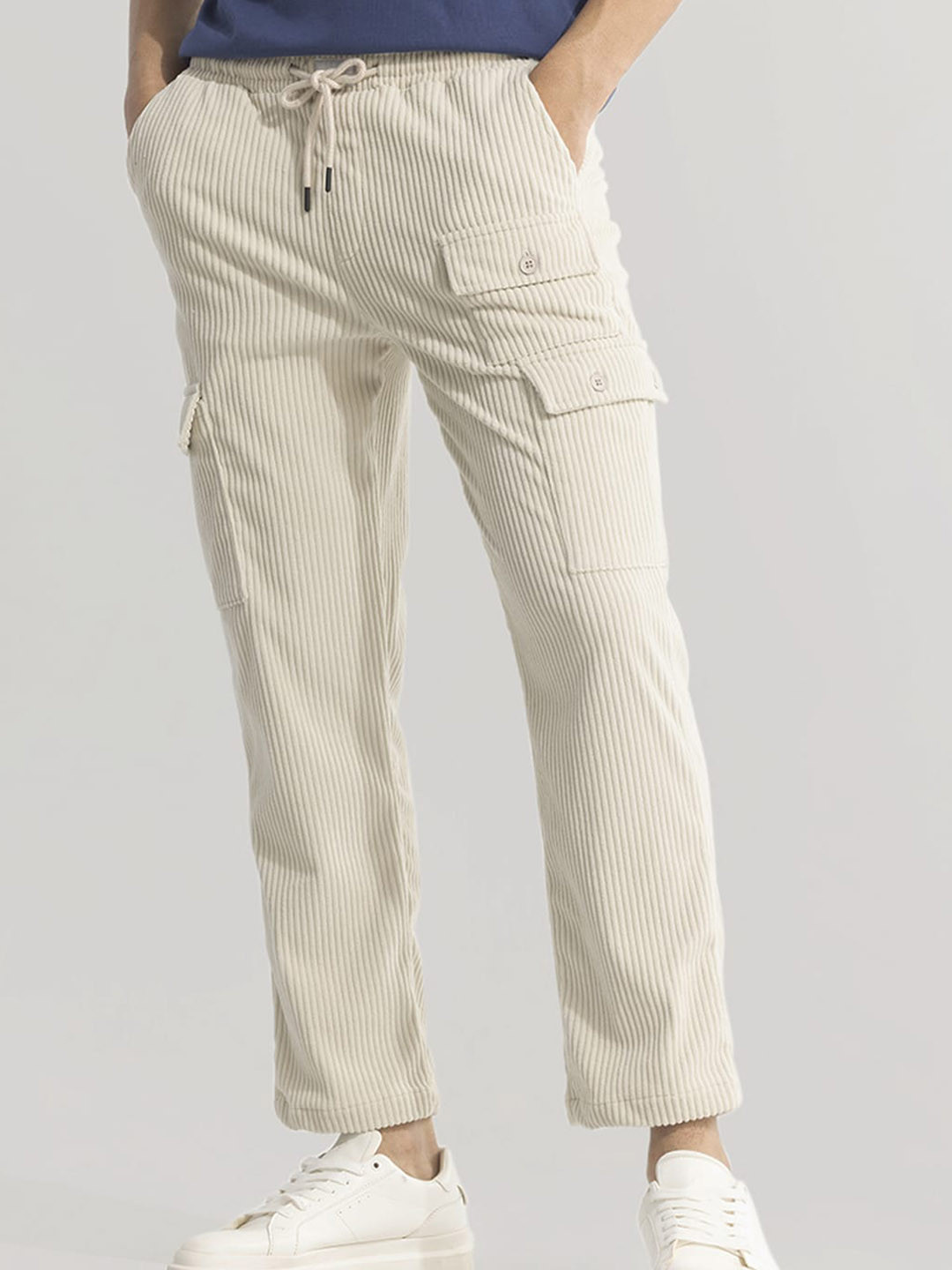 

Snitch Men Striped Classic Cargo Trouser, Beige
