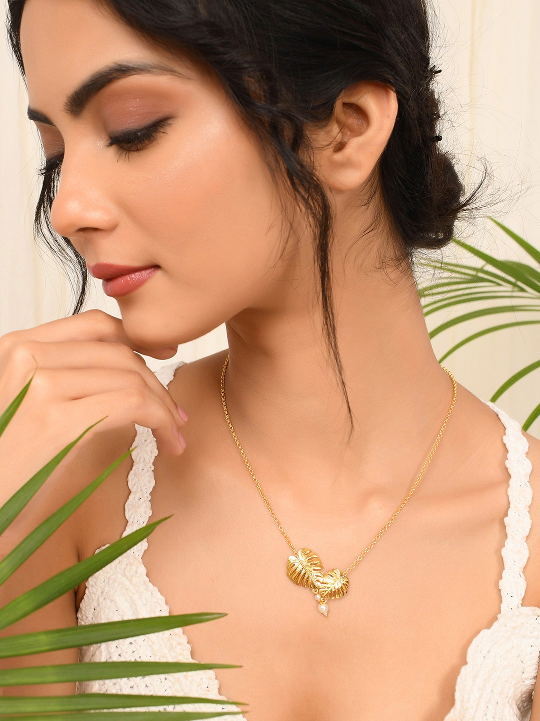 

Voylla Gold-Plated Hawaii Monstera Pearl Drop Necklace