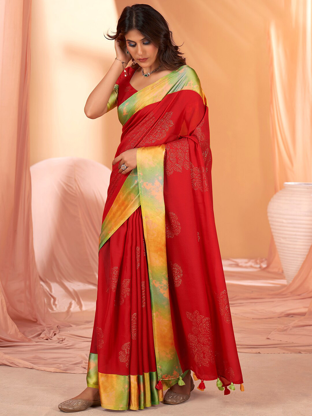 

Mitera Red Floral Embellished Beads and Stones Saree