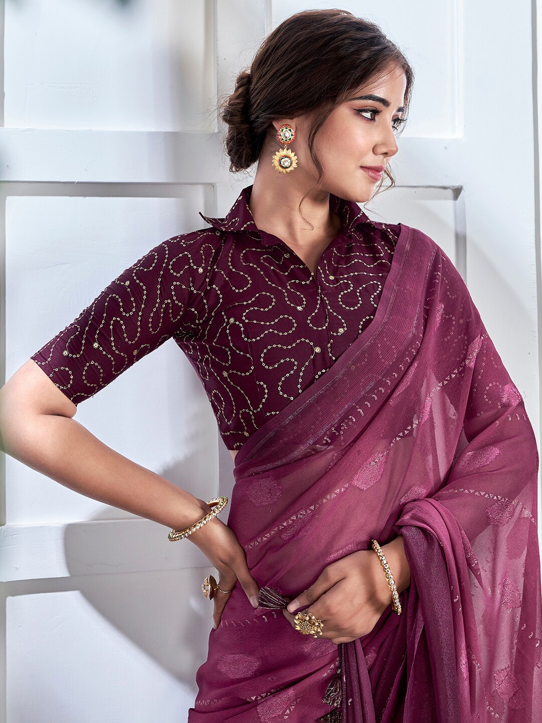 

Mitera Woven Design Pure Georgette Saree, Pink