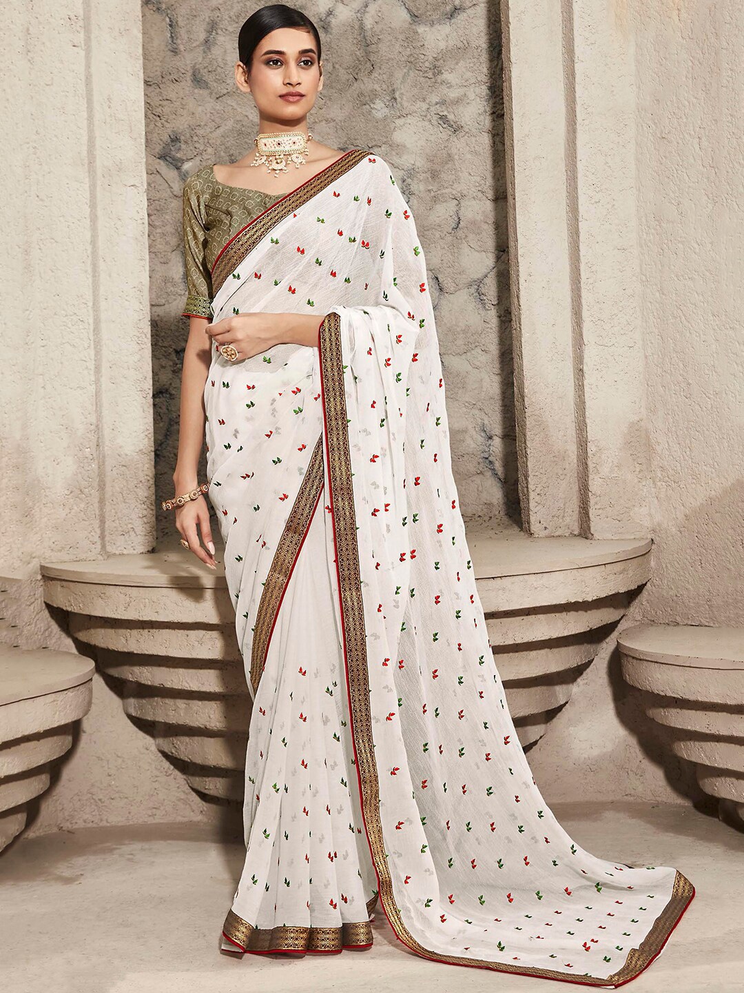 

Mitera Floral Embroidered Pure Chiffon Saree, White