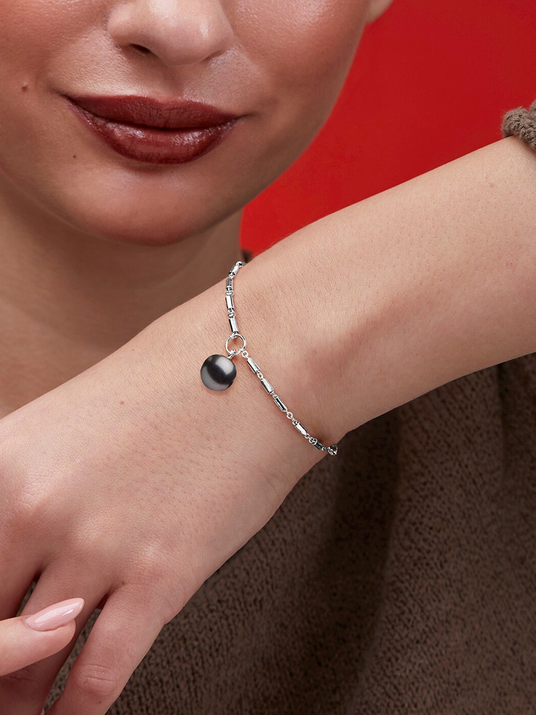 

MINUTIAE Crystals Silver Plated Link Bracelet