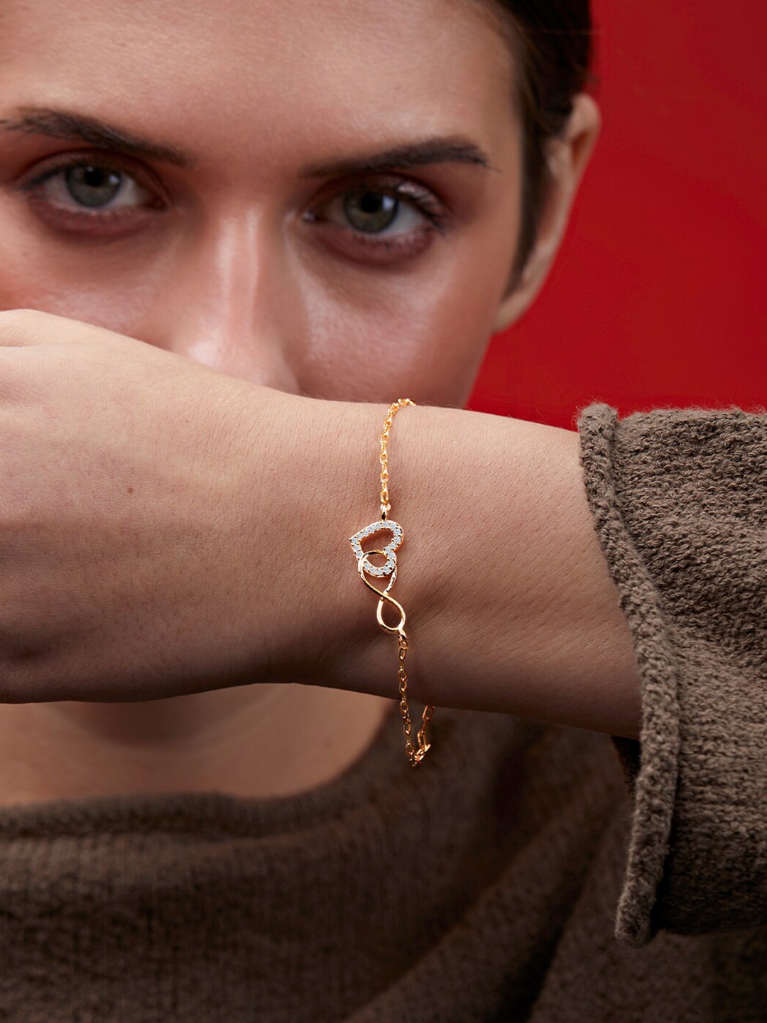 

MINUTIAE Brass Crystals Gold-Plated Link Bracelet