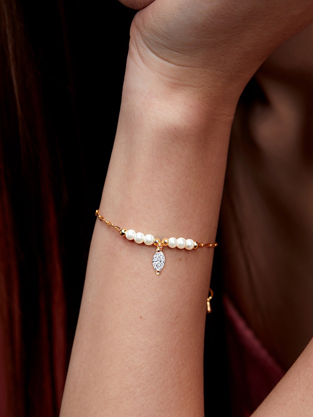 

MINUTIAE Brass Crystals Gold-Plated Link Bracelet