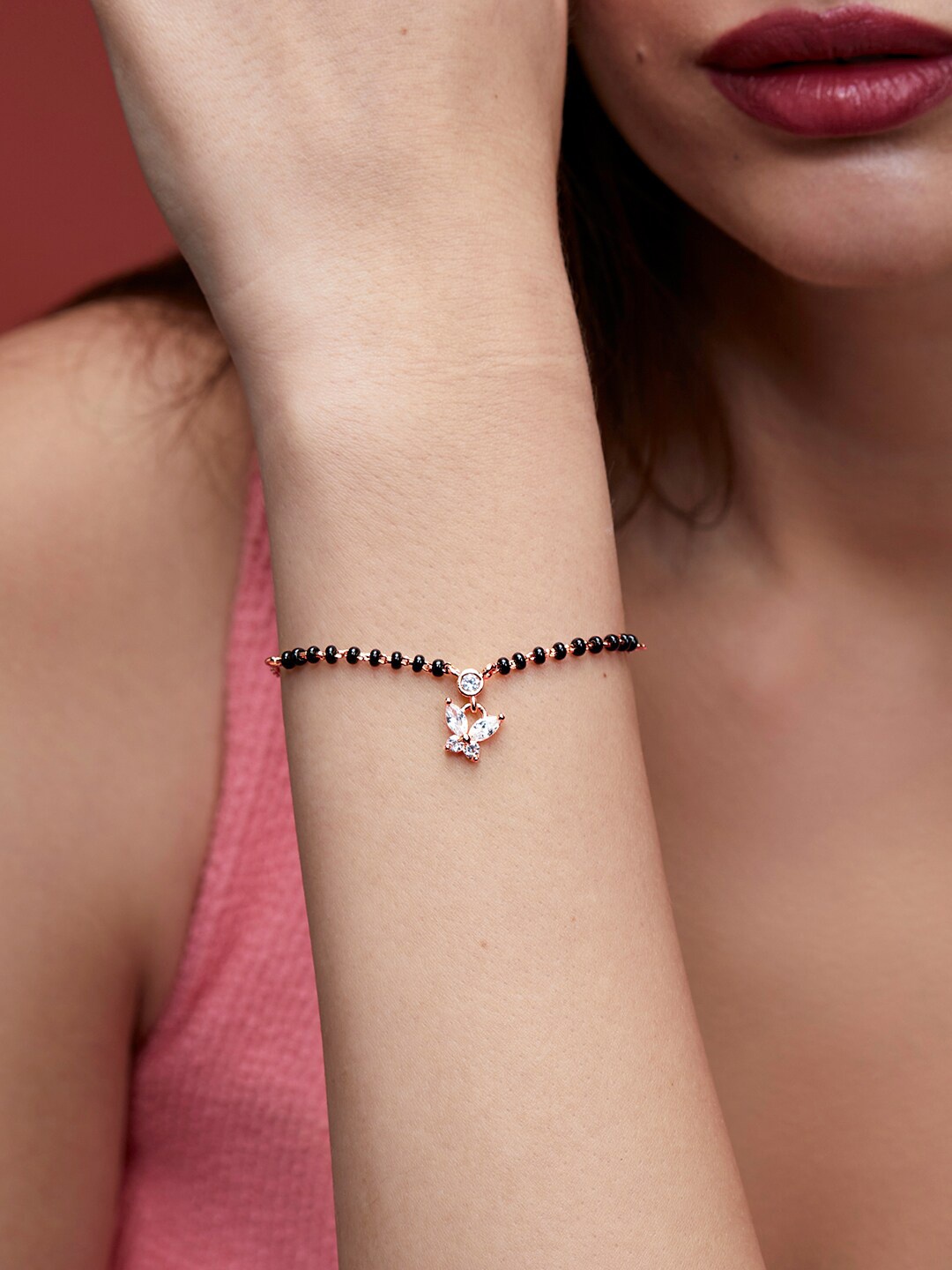 

MINUTIAE Crystals Rose Gold Plated Link Bracelet
