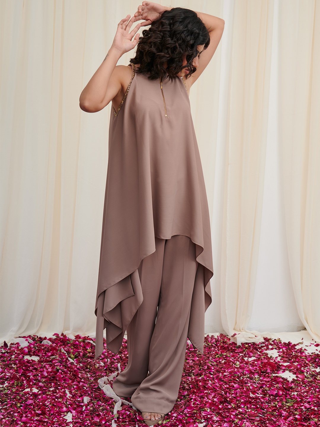 

RIRASA Sandamsha Sequin-Detail Crepe Flared High-Low Tunic With Trousers, Nude