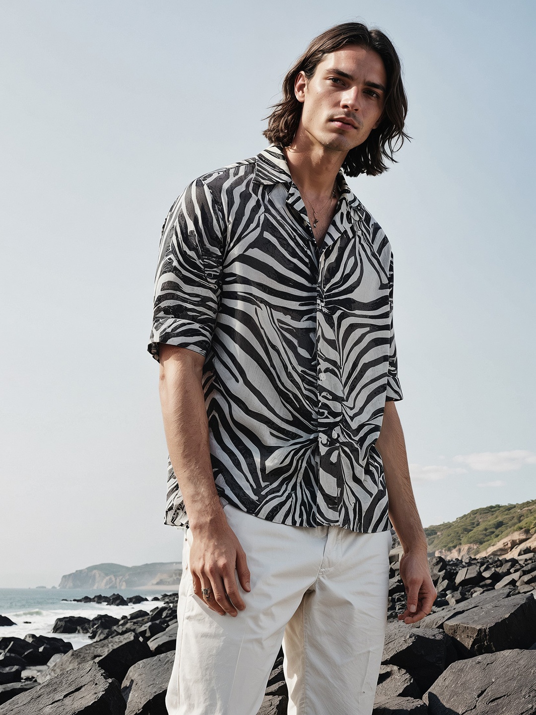 

H&M Linen Blend Abstract Print Resort Shirt, Black
