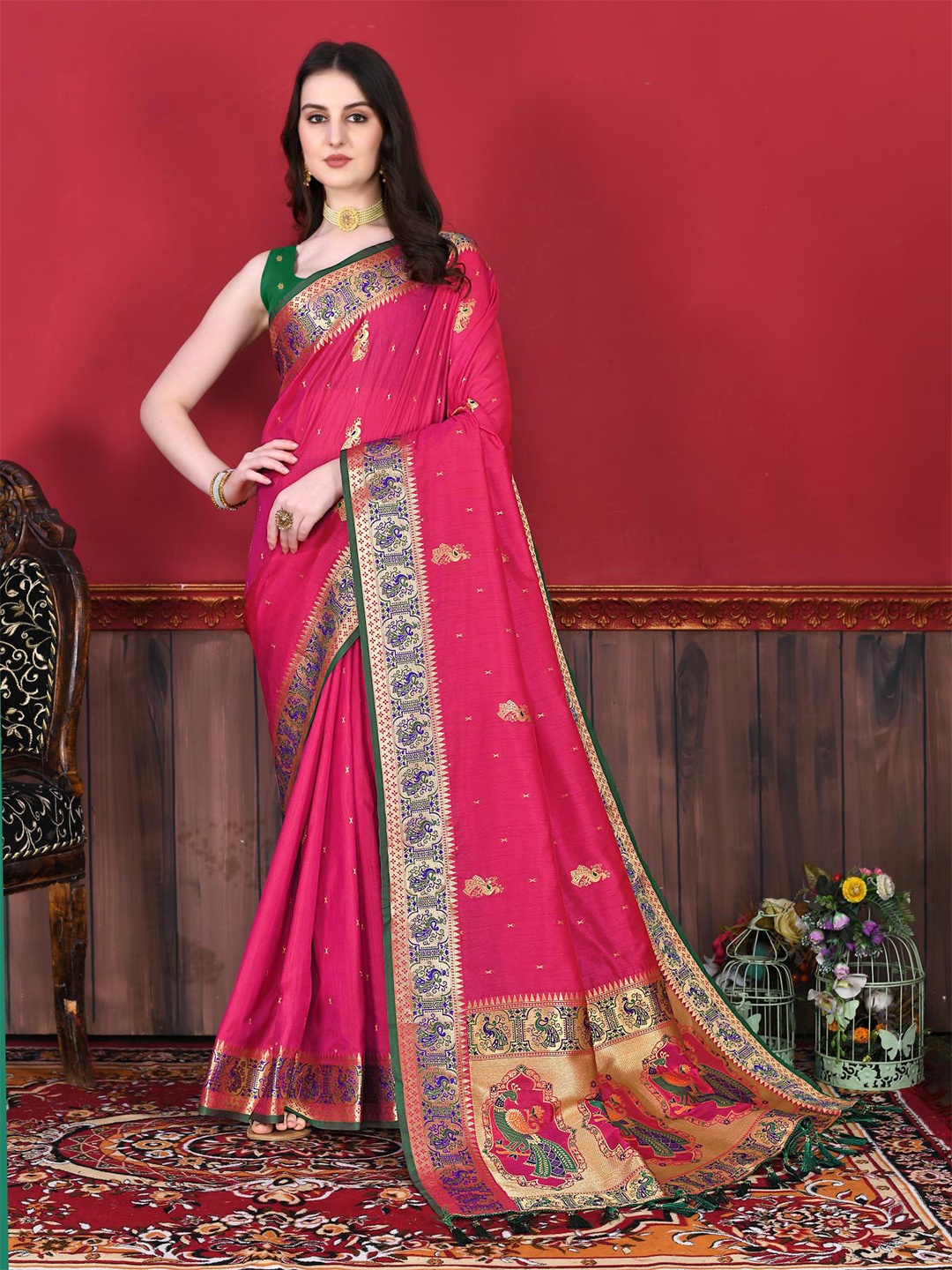 

PATIALAPICKS Woven Design Zari Pure Silk Heavy Work Paithani Saree, Pink