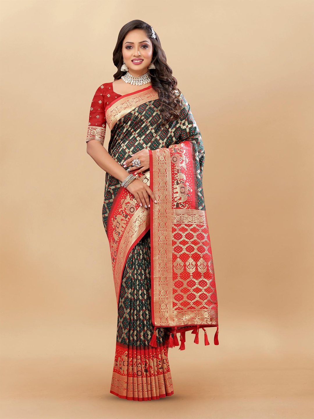 

PATIALAPICKS Woven Design Zari Pure Silk Heavy Work Patola Saree, Green