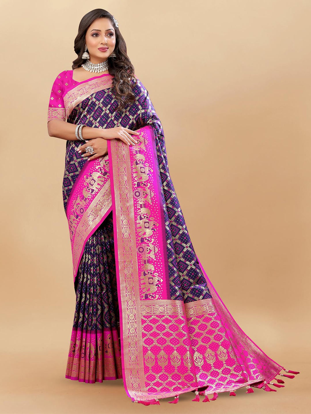 

PATIALAPICKS Woven Design Zari Pure Silk Patola Saree, Purple