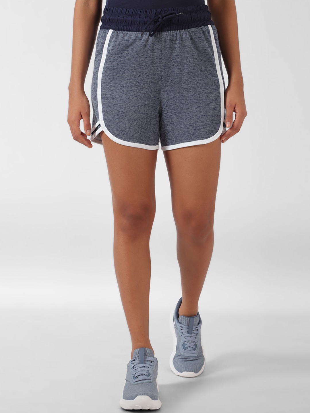 

Reebok Women ID Train Knit Short, Navy blue